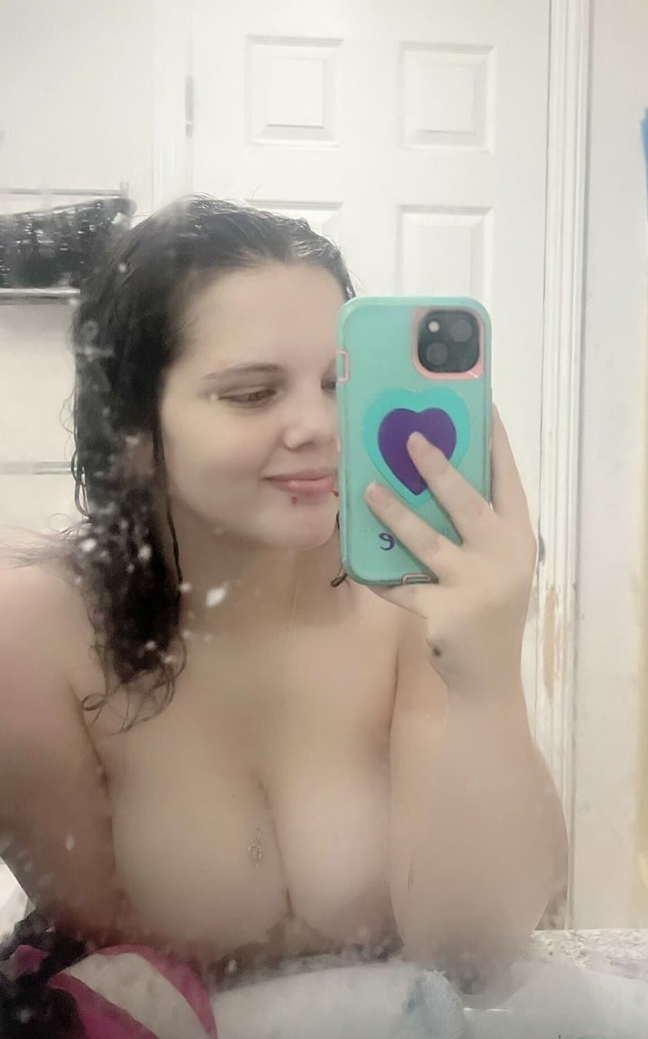 Fine ass white girl with big tits. HMU to share ur girl