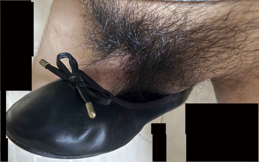 Emptying cum into shoes