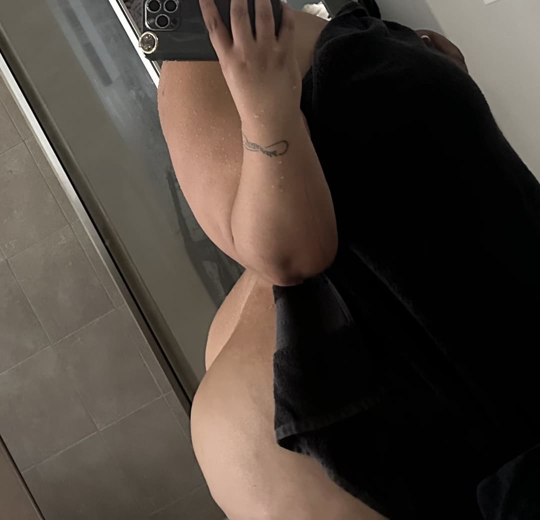 Ebony (Native Pear) Love When A Hood Nigga Get Up Behind Dat Big Ol Ass?