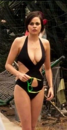 Lina Esco Big Luscious Breast & Suckable Nipples & Hot Body will have you edging hard ??