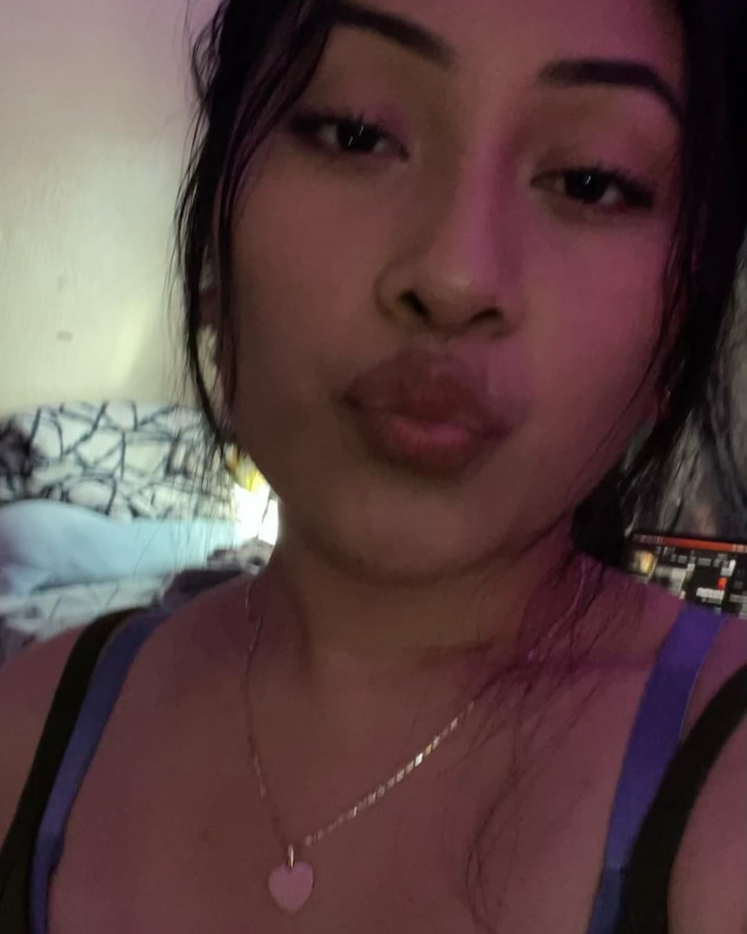 Beaner teen needs to become famous