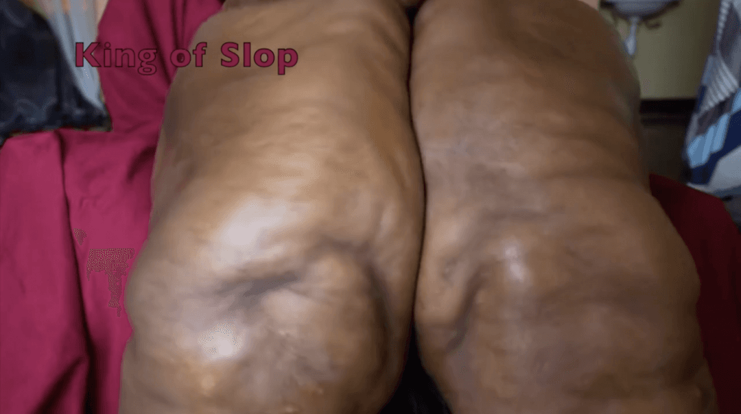 SSBBW Facesitting With Her Sloppy Stink Pussy