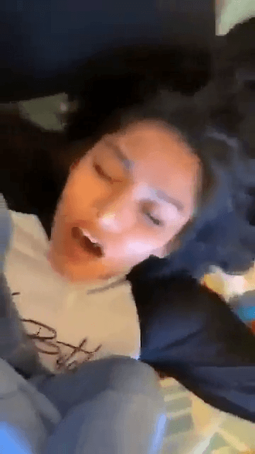 knocking delhi baddie pussy