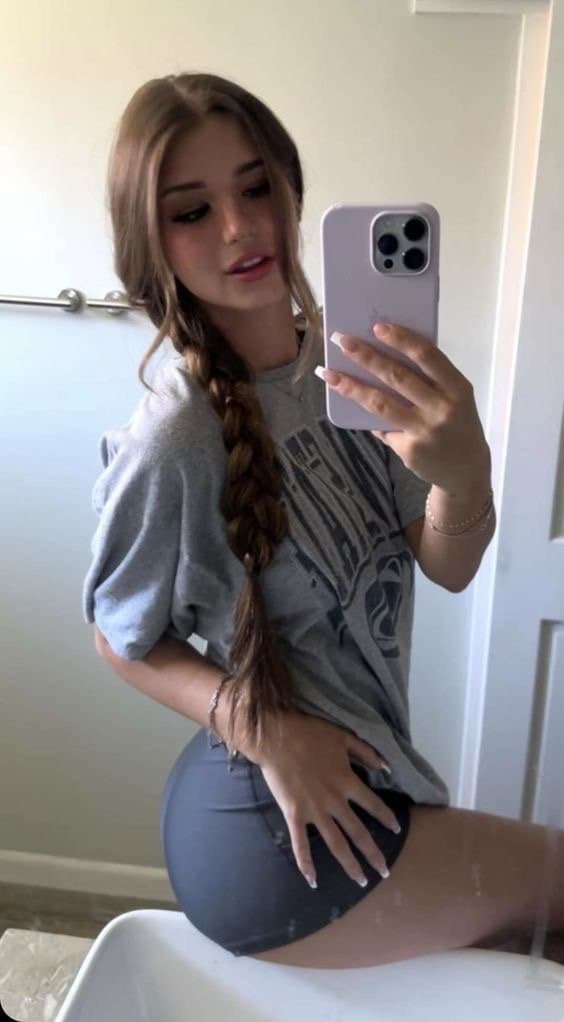 Who doesnt love her?