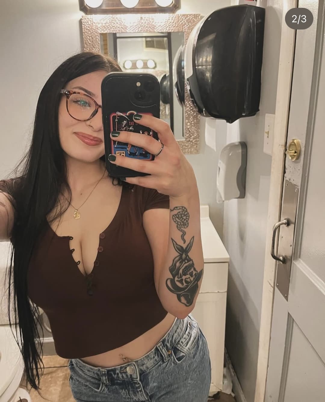 Perfect pussy babe Sampson Wegrecki masturbate (dildo & fingering)