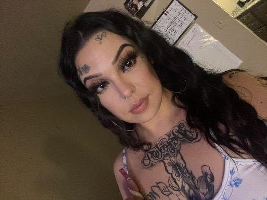 25 year old tattoo Dulce Latina escort that I f yesterday