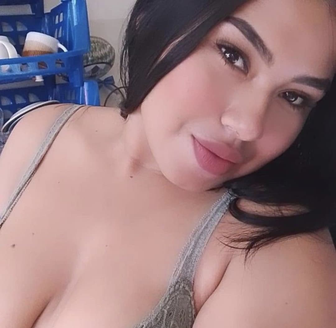 Click to view full size 21 years old Bolivia