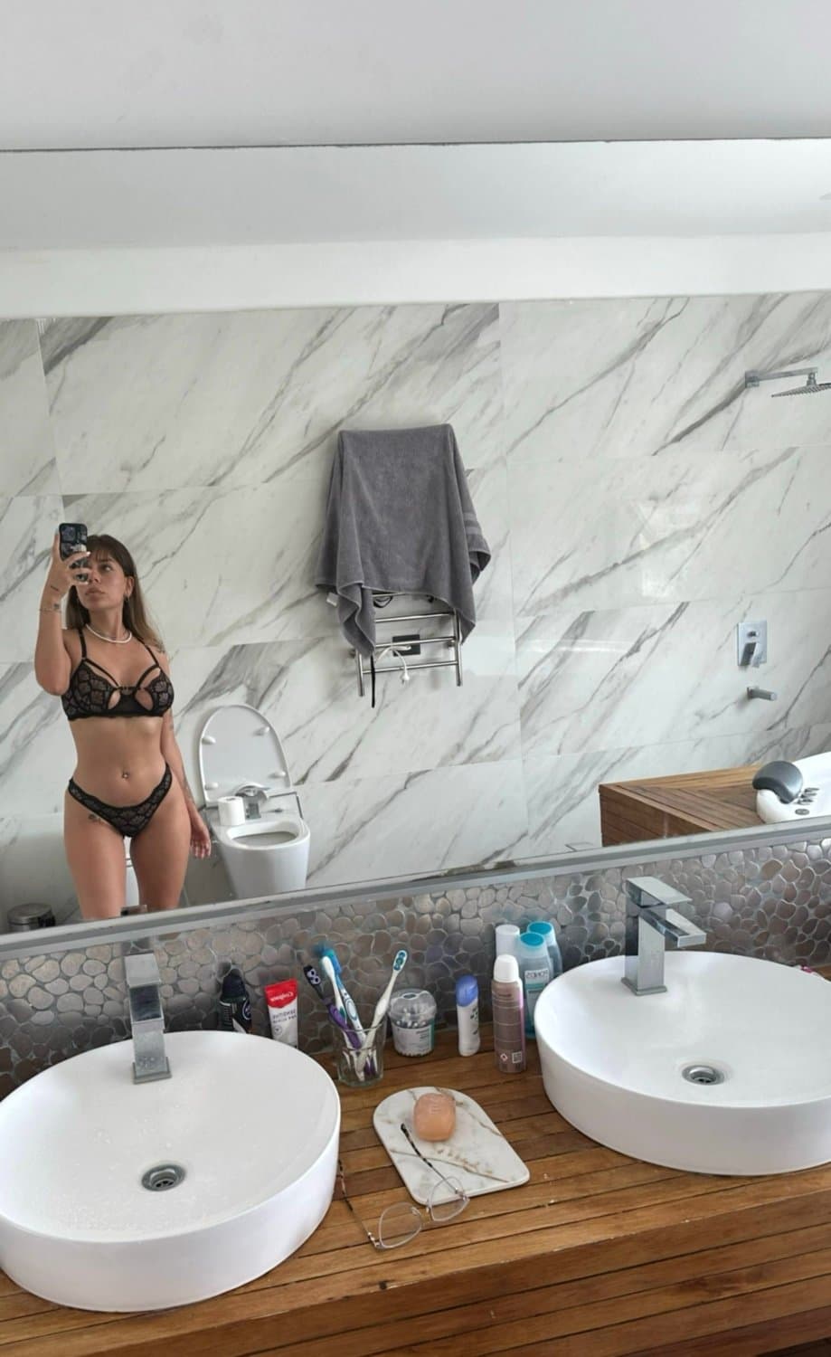 Wish you were here to bend me over the sink