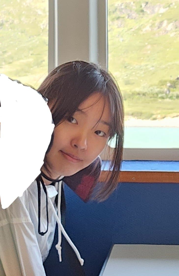 05 korean student feet + face (not minor)