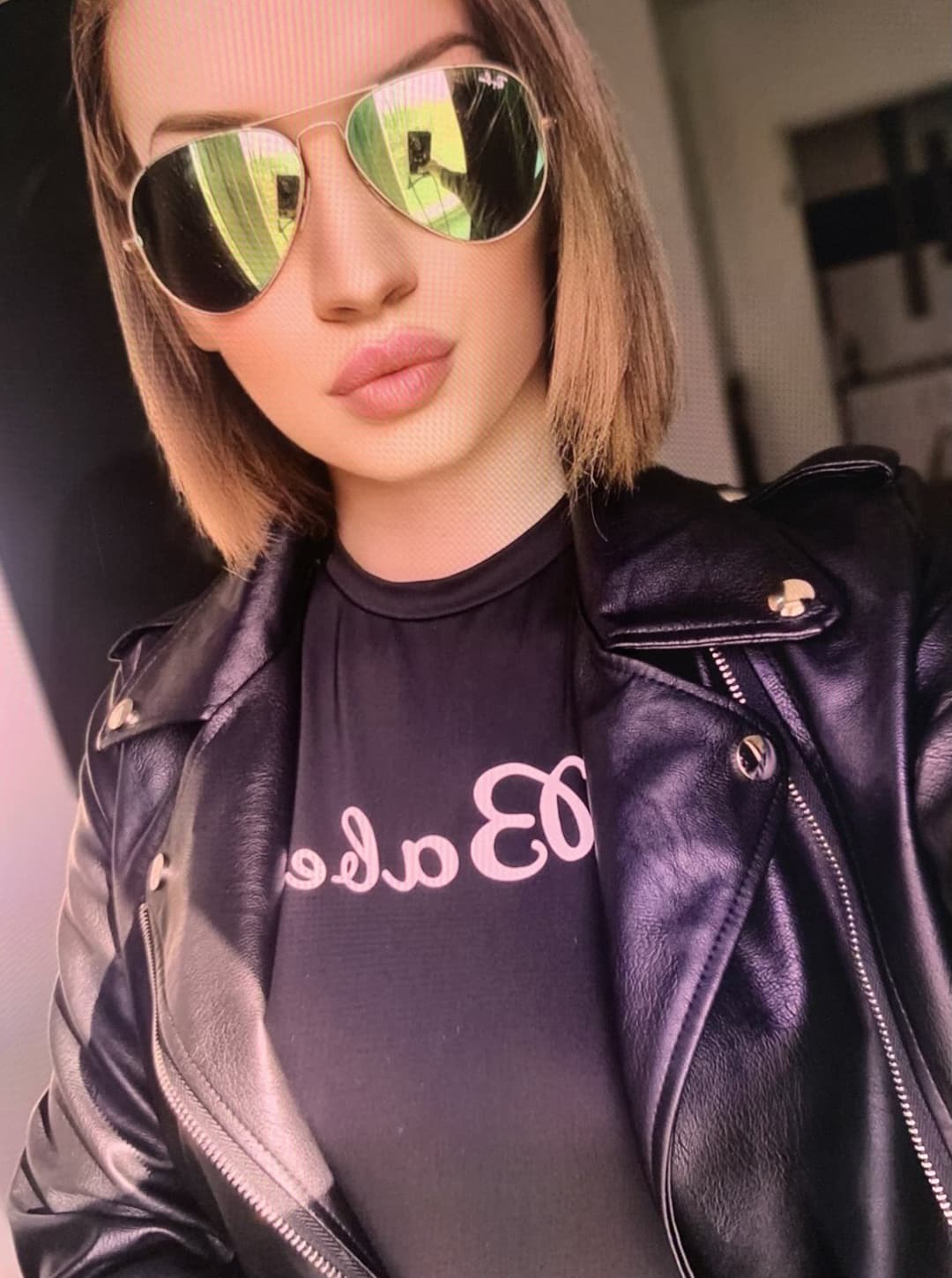 Analslut need help daddys repost for more