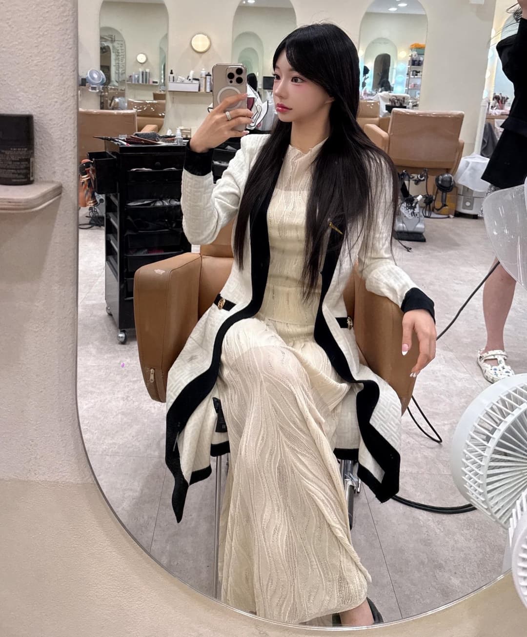 Asian streamer Seungvley masturbates