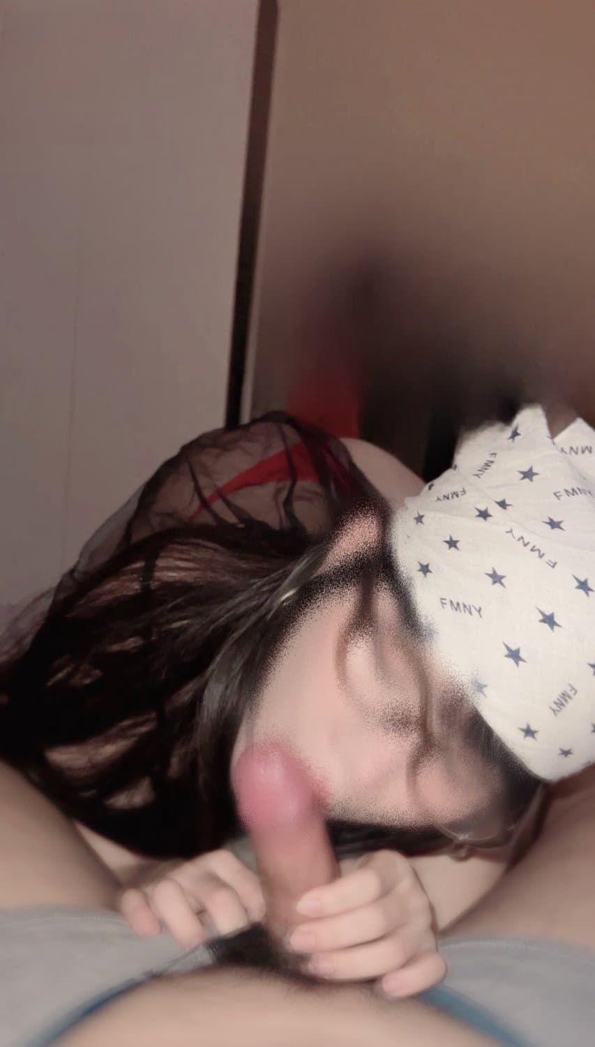 Ladyboys in vietnam have a hobby of eating straight men