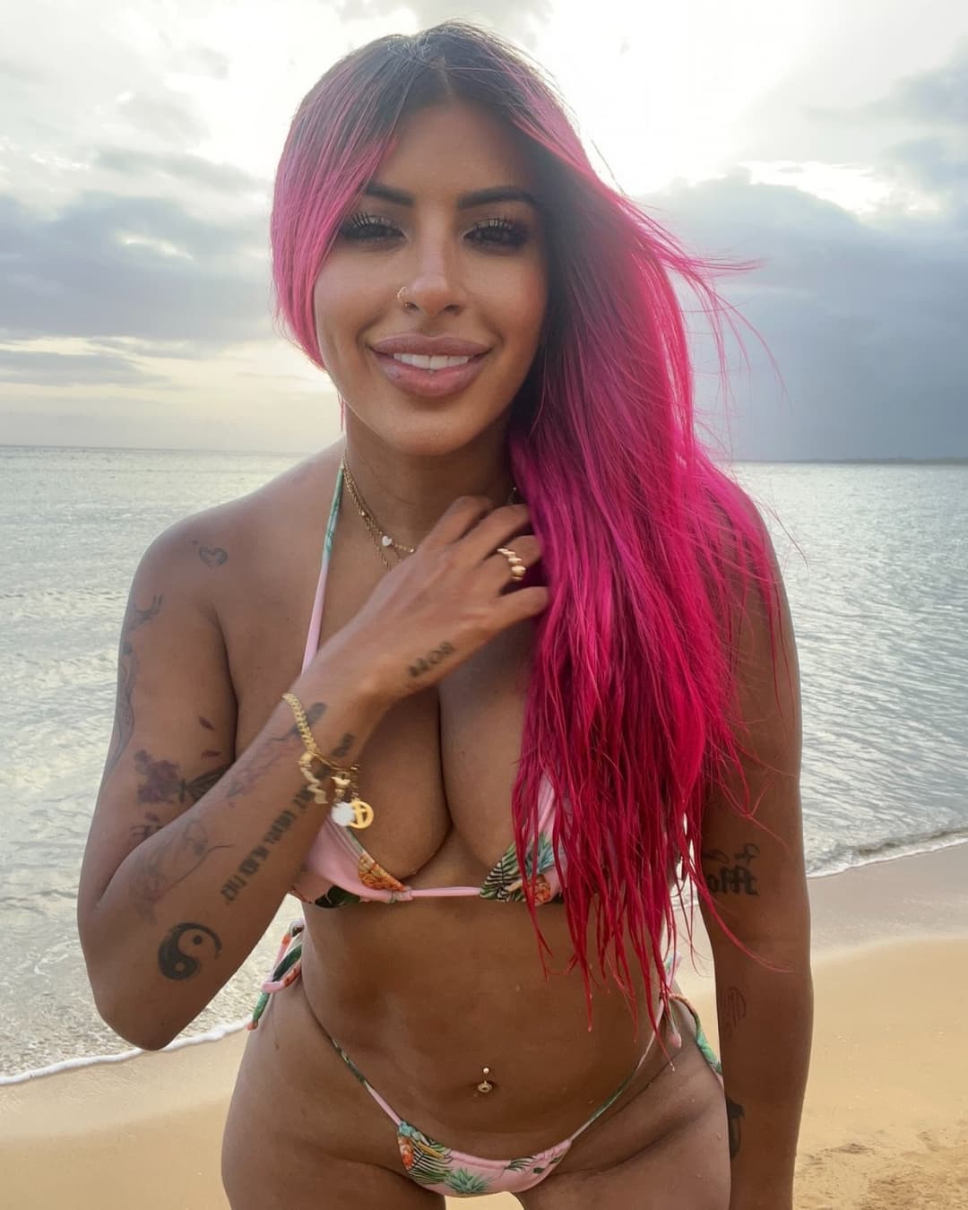 Frances nieves  modelo boricua????