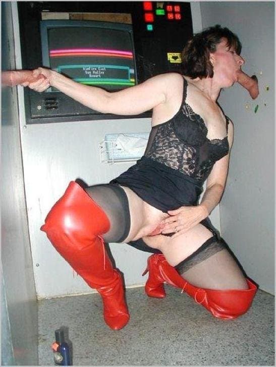 MORE LEGENDARY Hotwife Tish sucking all cocks