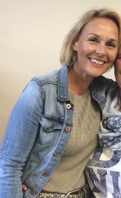 Hot german mom Sandra | Geile deutsche Mutter Sandra