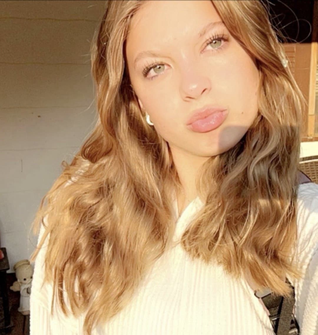 Click to view full size Brenna! - IRL Friend!