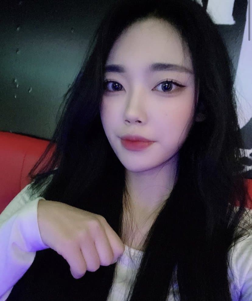 04년생 홍다은 얼싸 & 좆올 환영? korea korean korean slut asia asian asian slut ABG slut