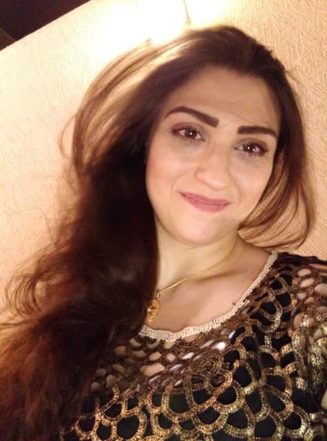 Beautiful and attractive Iraqi wife7771