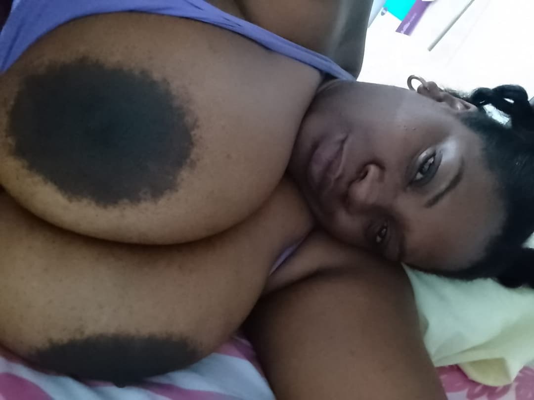 MORENA MUY EROTICA Y CALIENTE