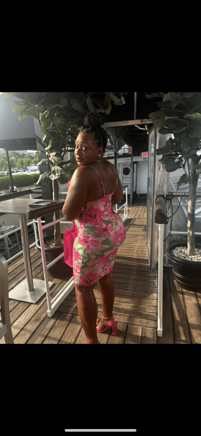 Dumb ebony thot milf Lauren will fuck and suck any bbc