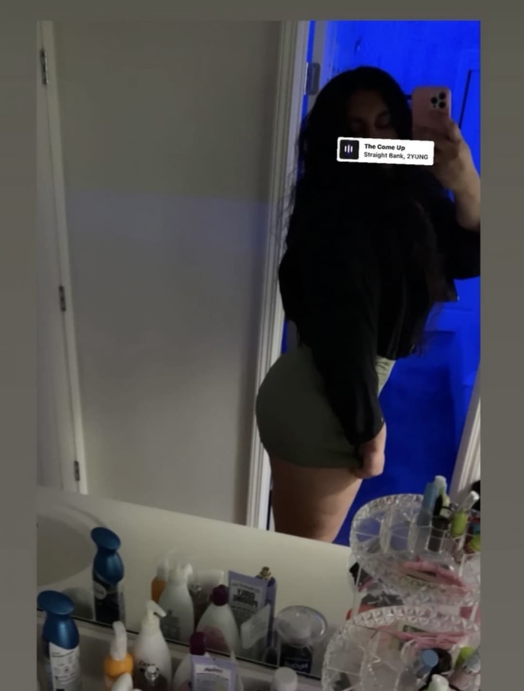 Sexy NRI Indian teen with ugly face but biggest ass ever ??