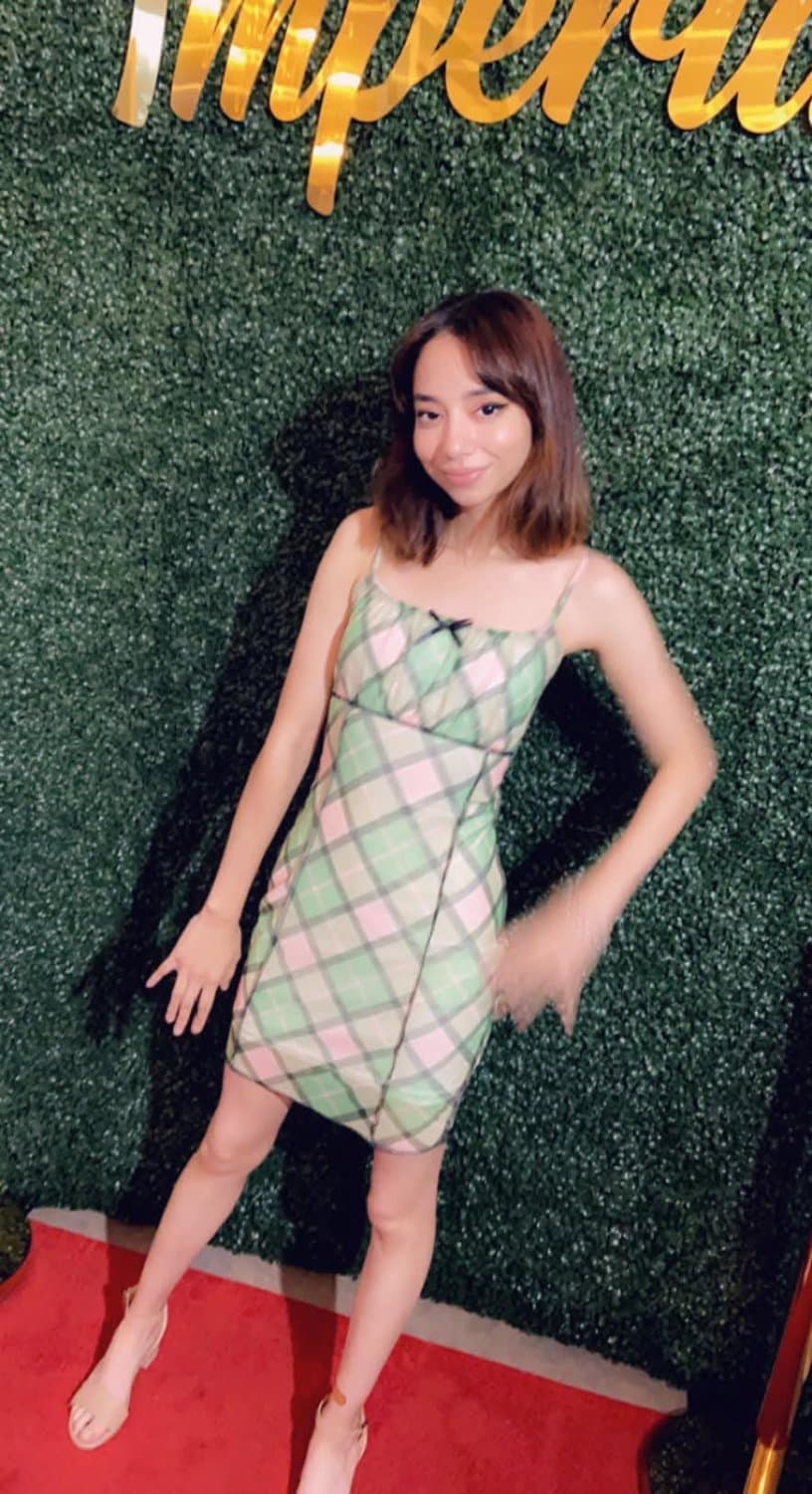 my hot (older sister)