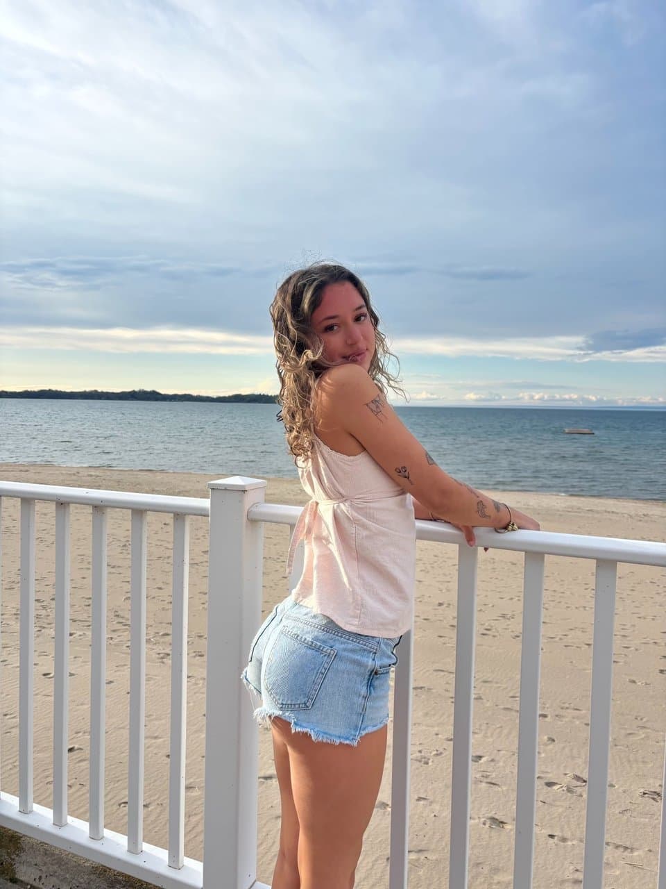 Barely legal bop teenager Carly