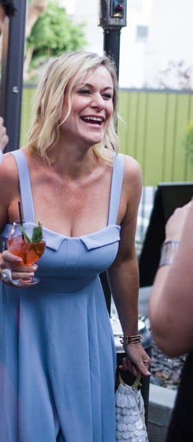 Thanks @Red5 for the video of Joiwind getting her titty  flicked at mardi gras