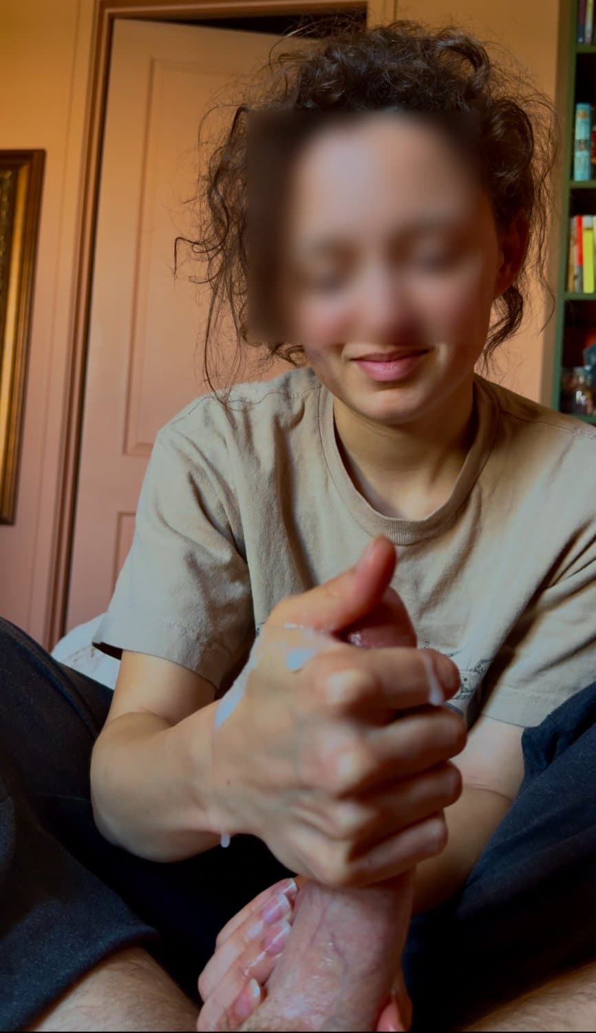 Curly Hair Latina Sucks & Milks BWC For Cum