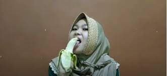 aneu rista cantik hijab desah menggoda bikin mau crot