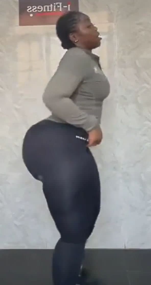 Crazy Curves n Africa #24 ThickAF Phat Booty n WideHips .. We Need I.D !!