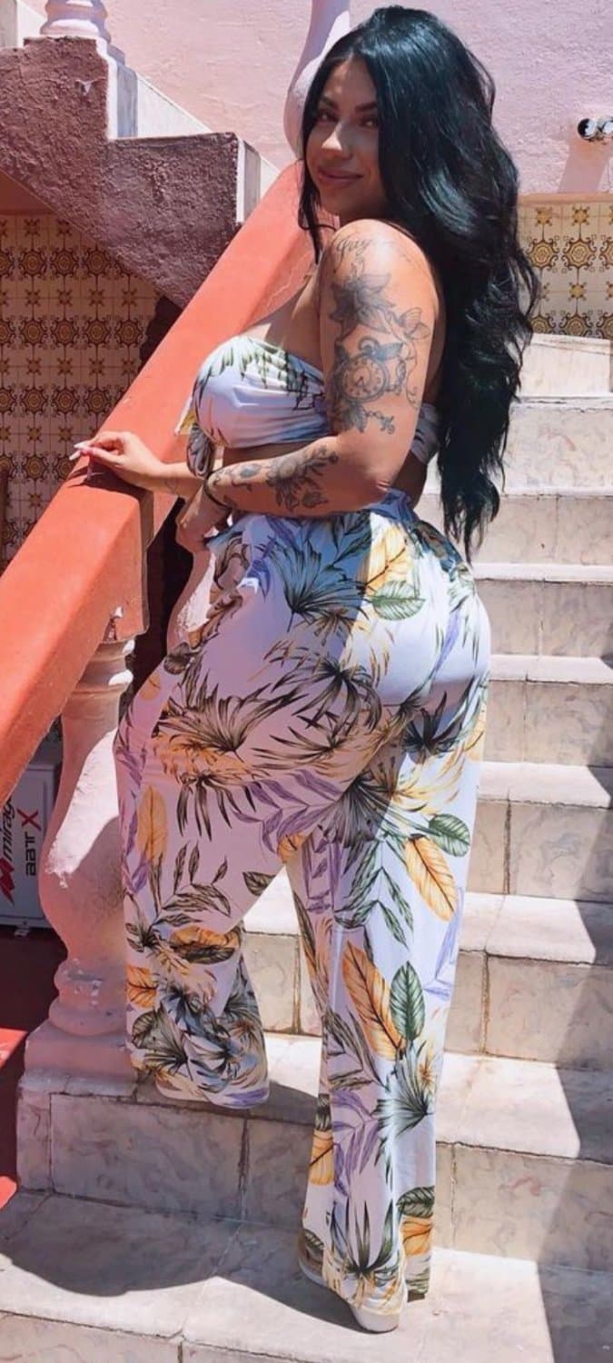 Thick phat ass petite latina deserves to be covered in cum