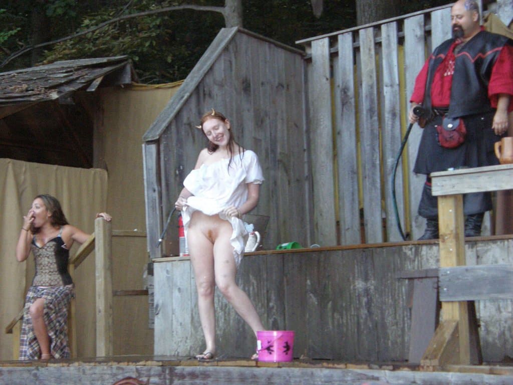 Bottomless Girls in Public 3