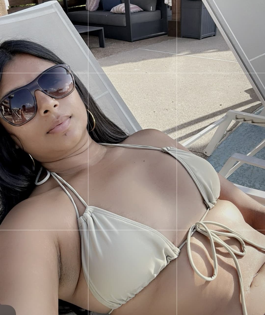 sexy indian feet and soles ..Indian friends sexy size 11 soles .. indian godess