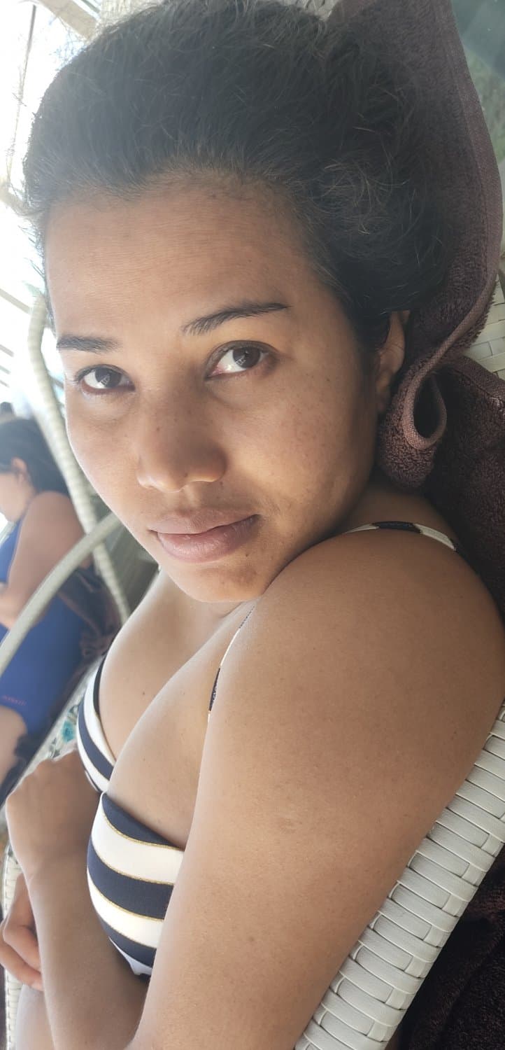 poor asian babe get showed by her her boyfriend