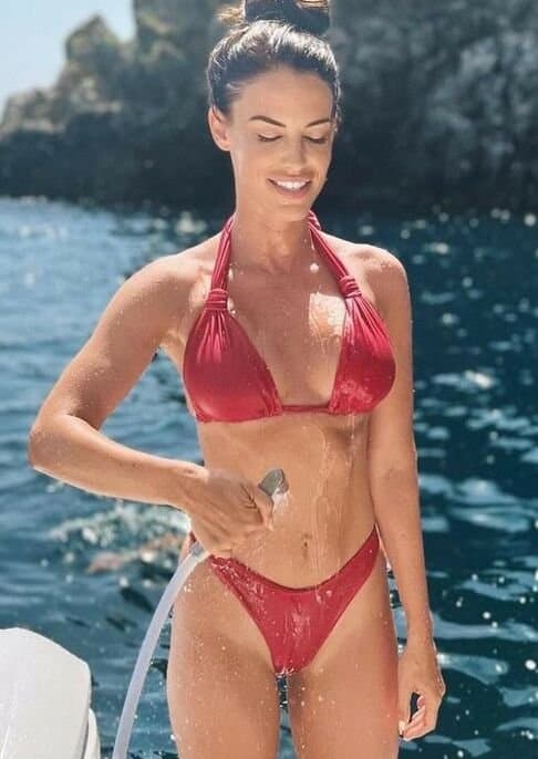 Jessica Lowndes Big Tits & Banging Body Has Me Throbbing for More ? She So Fucking Gorgeous ?