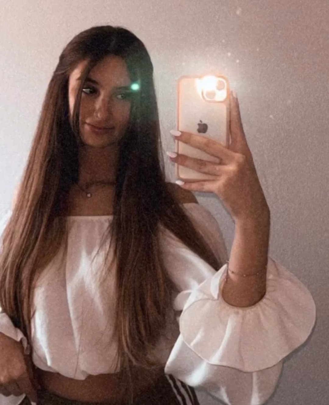 Quick posting my ex classmate Sophie I still jerk for. I hope I wont regret… kik DontKnovvMe