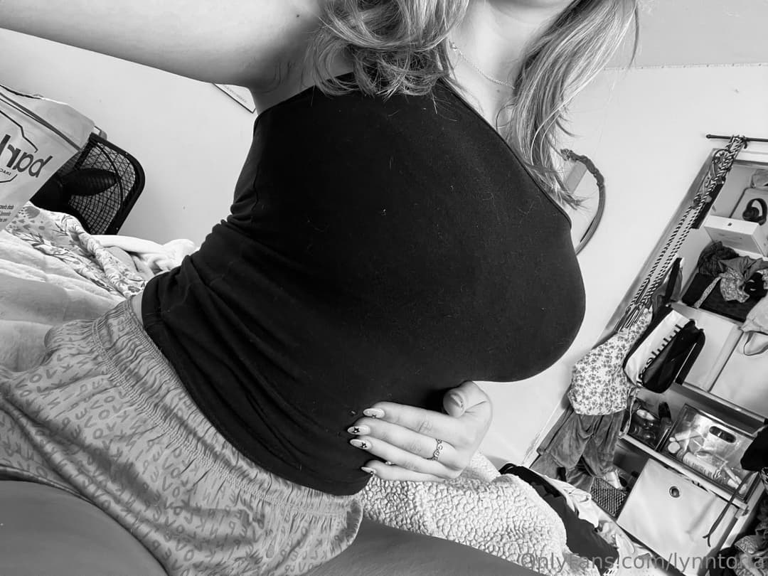 Big tit white teen solo dildo blowjob titjob fuck amateur leak - Lynntoria (Evelyn Jegier)