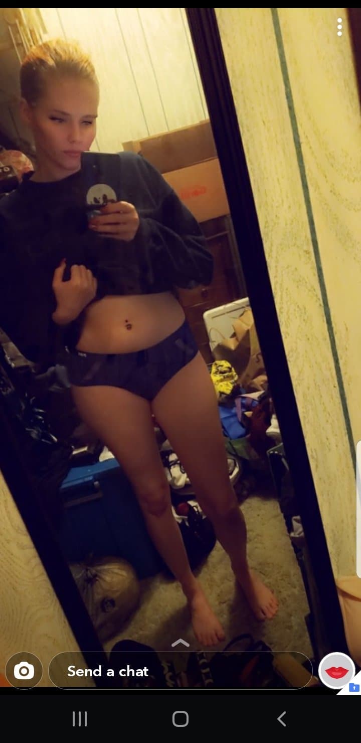 More of that Midwest slut Candy again