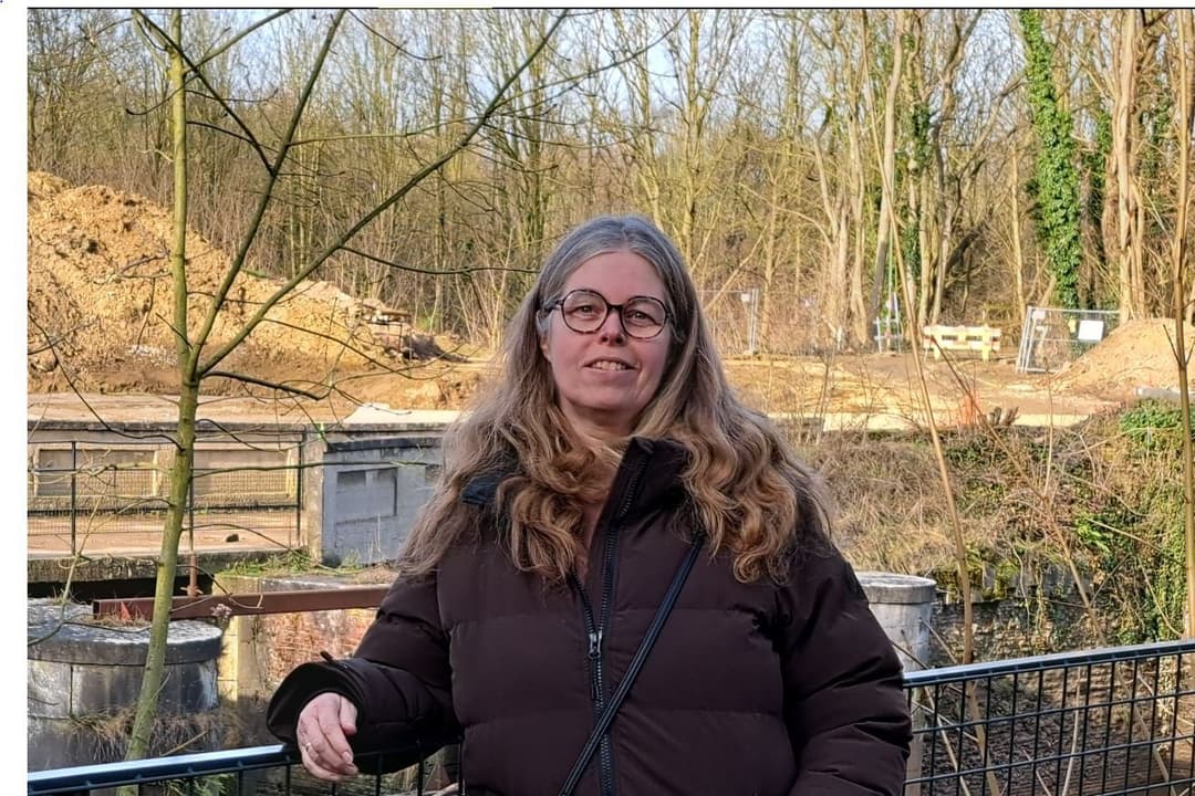 Johanna a married and cheating Dutch slut to use and fuck who loves gangbangs and cumdumps