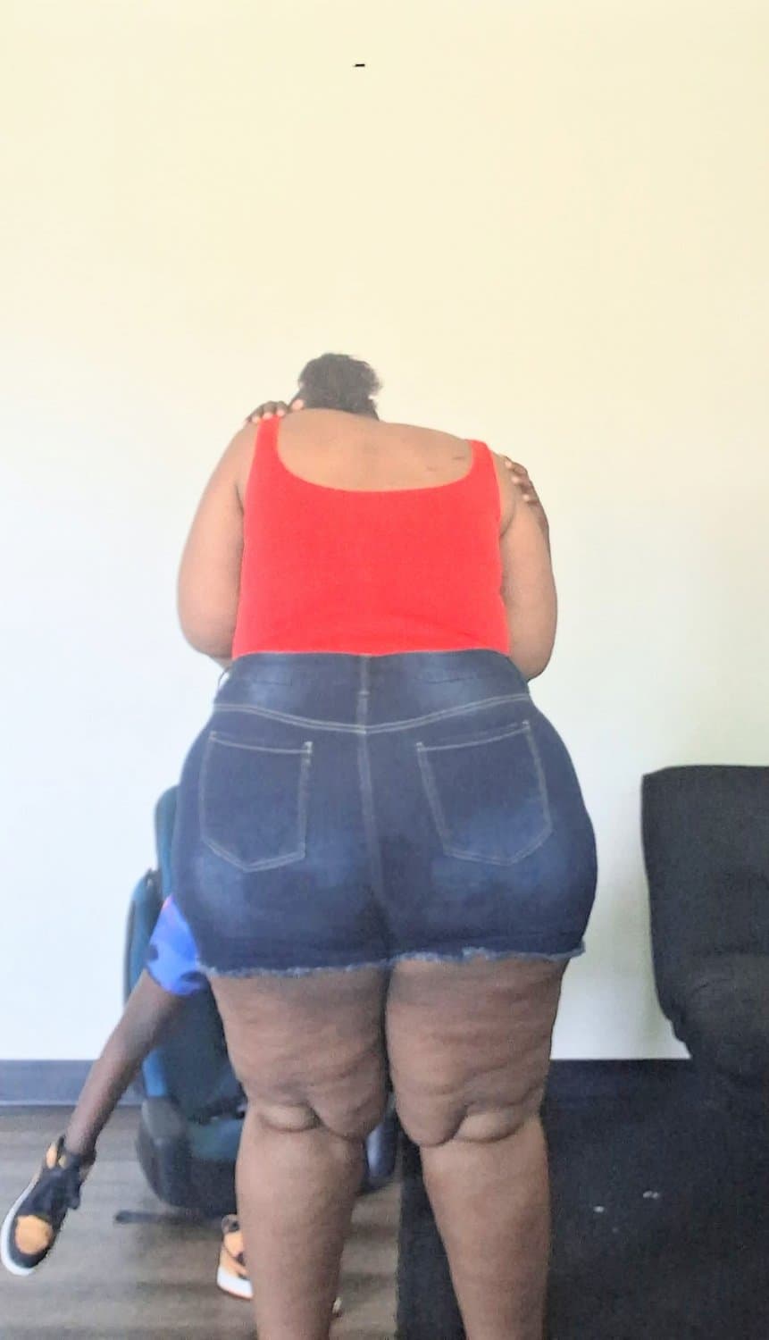 SSBBW EBONY HUGE THICK ASS BOOTY