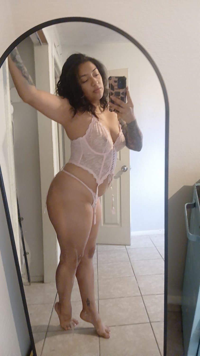 Webslut Winter Zarate Texas Barber