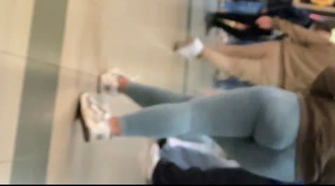 Miren los hermosos dos culos que me encontré hoy en la calle ??