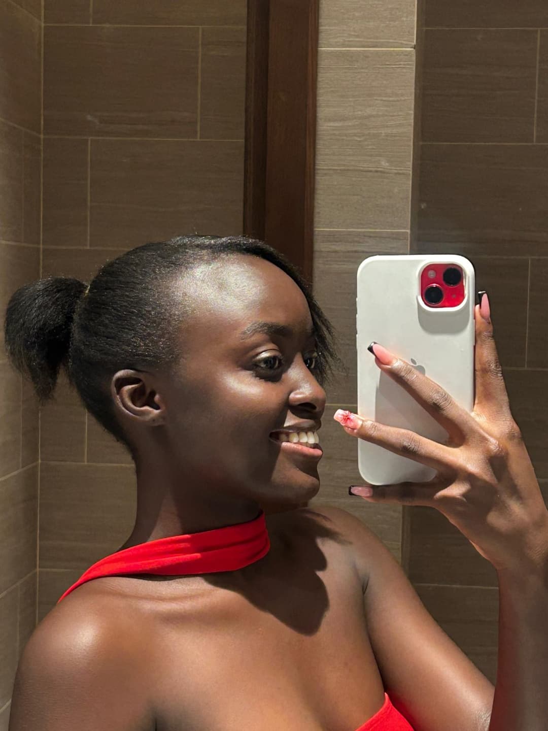 Slave Nicole ready for masters !