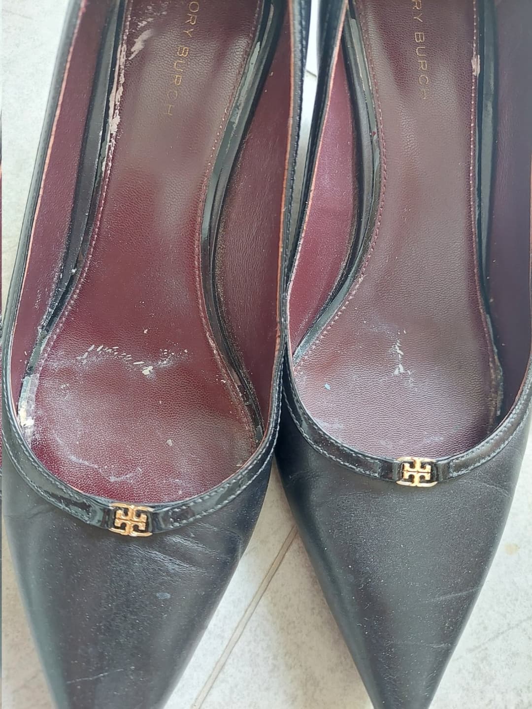 Click to view full size Asian shoes and cum