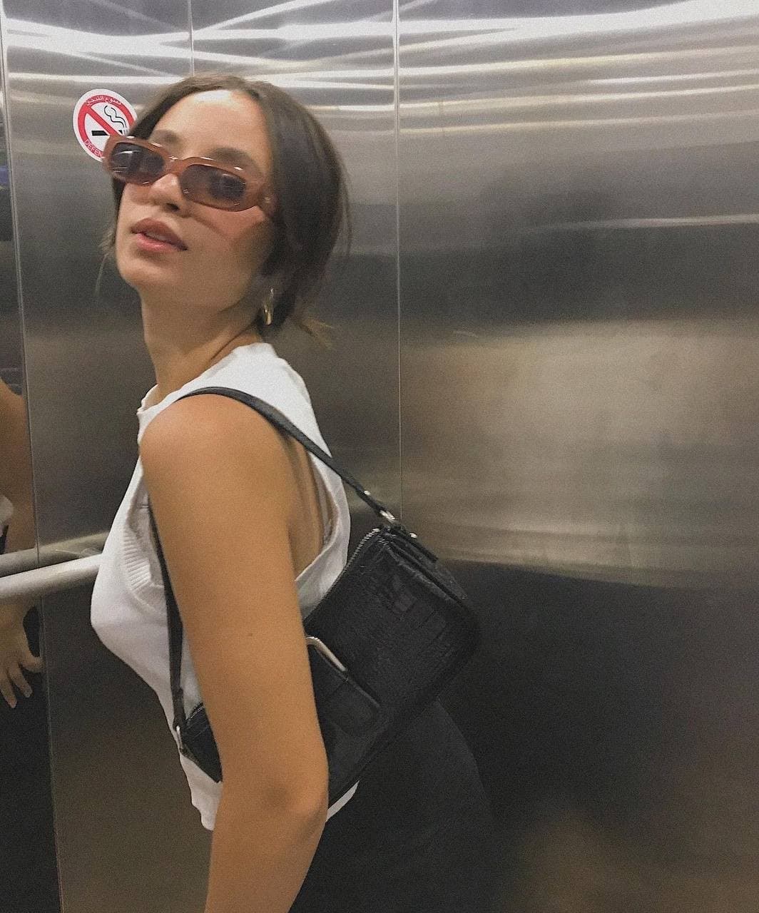 Click to view full size Algerian slut submitted