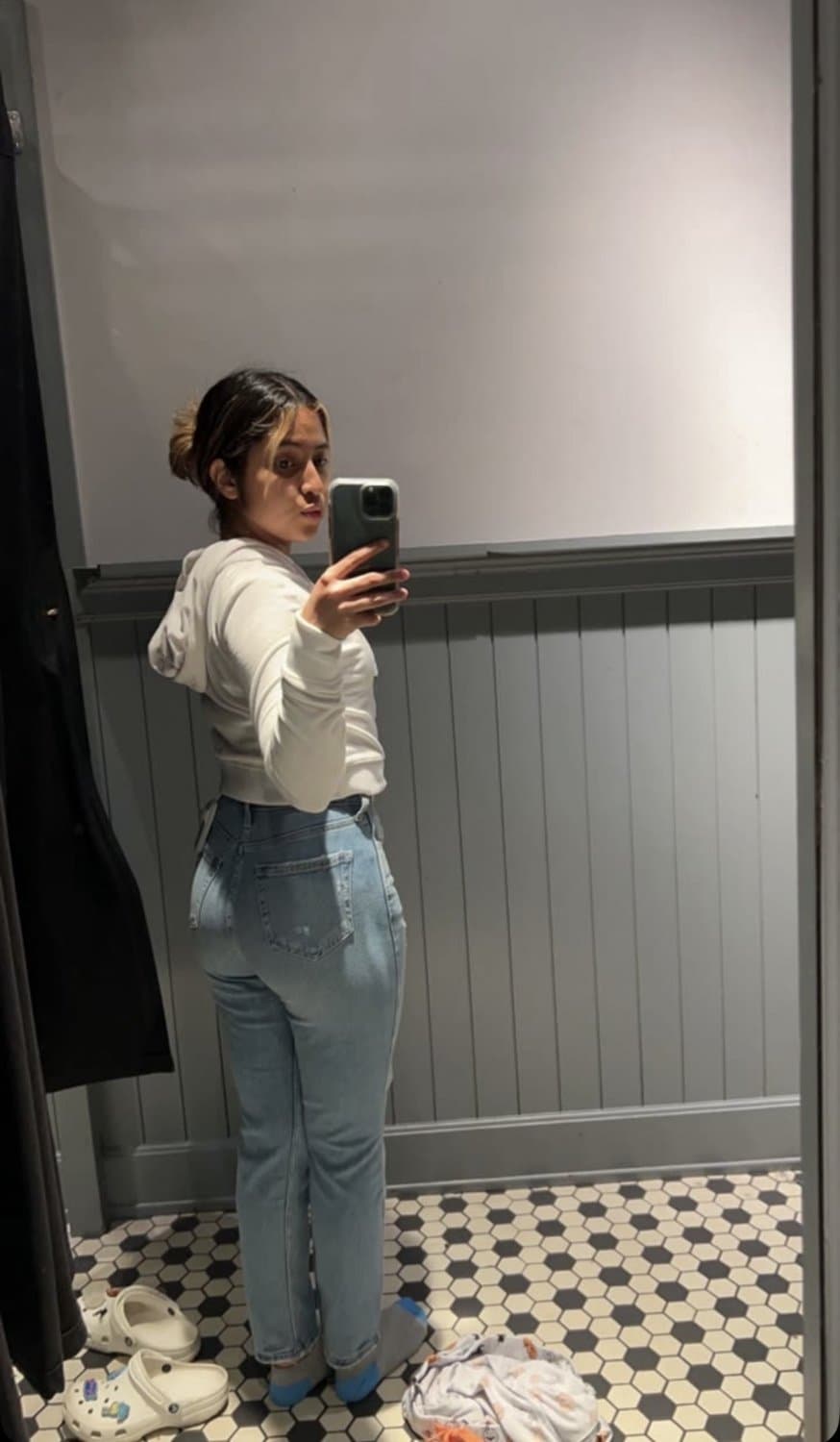 Friends hot slutty latina girlfriend Liz