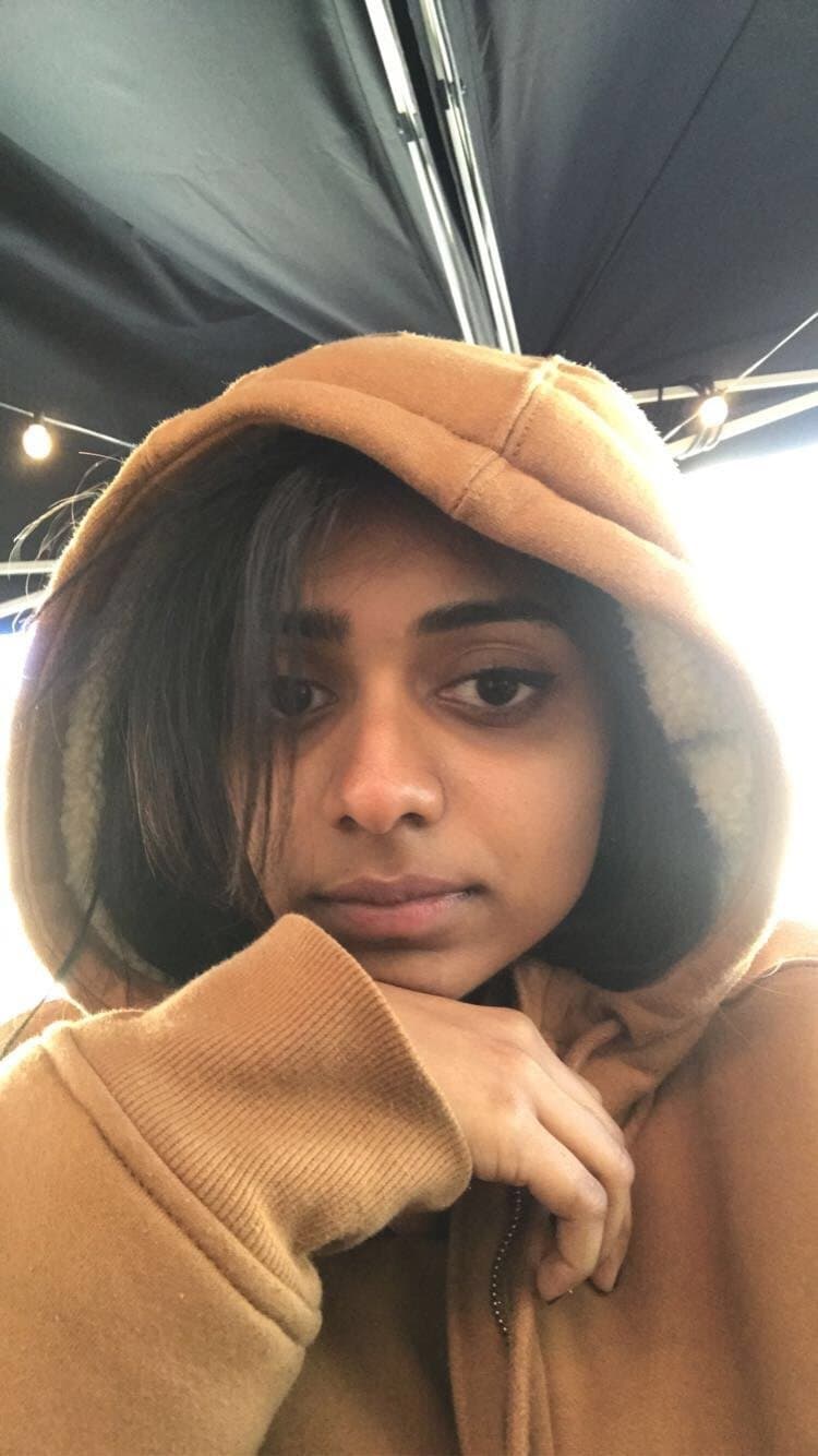 Traditional Kuwait Immigrant Sheethal Shares Tits In Confidence