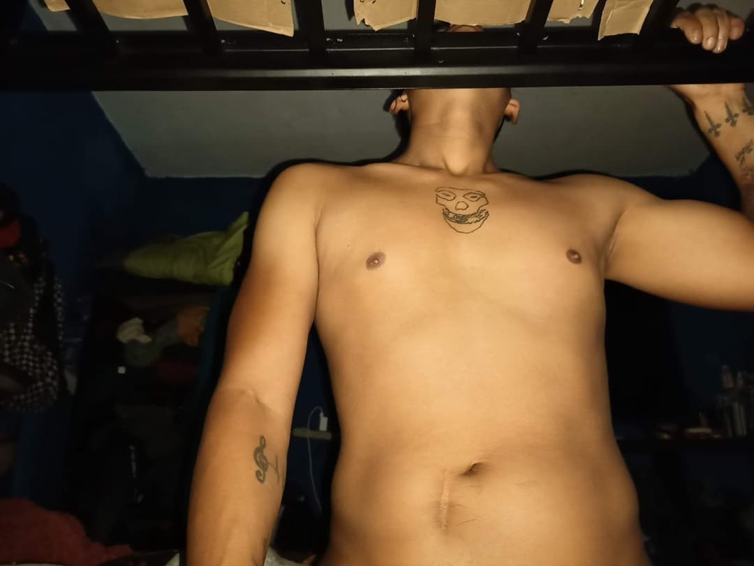 Click to view full size Puti esposa