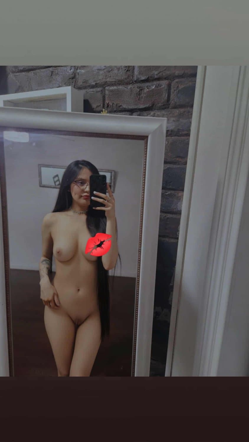 Roxana from chicago loves dick??